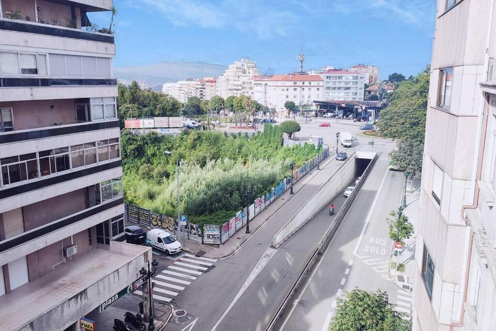 Estudio Centrico, A Pocos Metros Plaza De Espana. Vigo Eksteriør billede