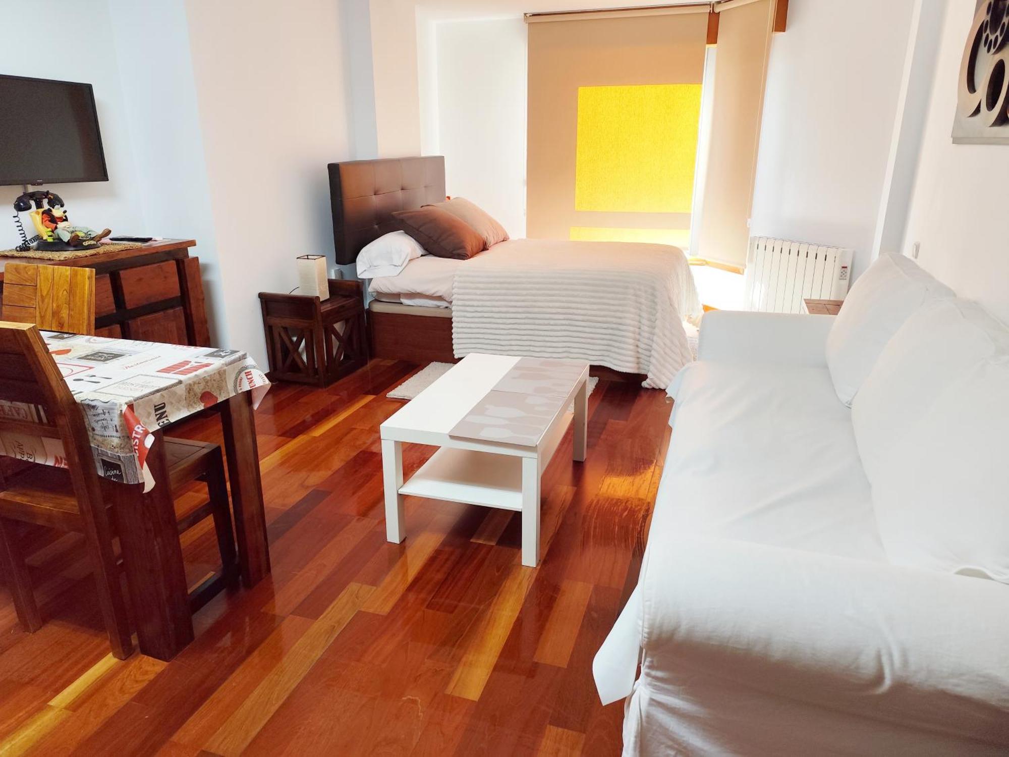 Estudio Centrico, A Pocos Metros Plaza De Espana. Vigo Eksteriør billede